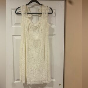 WORN ONCE || Adrianna Papell Cream Lace Mini Dress
